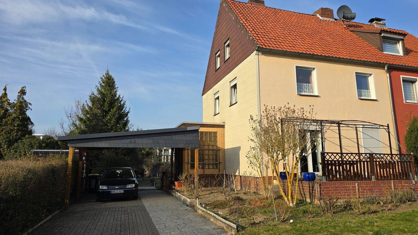 DHH mit Carport zu vermieten, 38446 Wolfsburg
