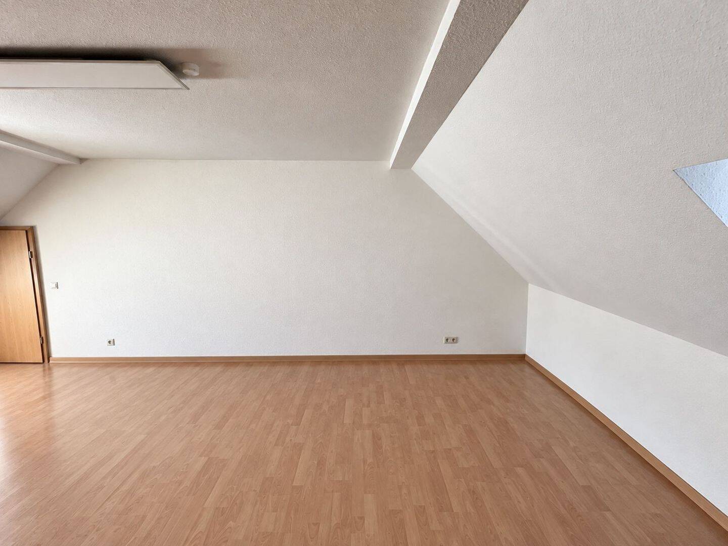 Nachmieter gesucht – schöne 3,5-Zimmer-Wohnung in Eisenach-West, 99817 Eisenach