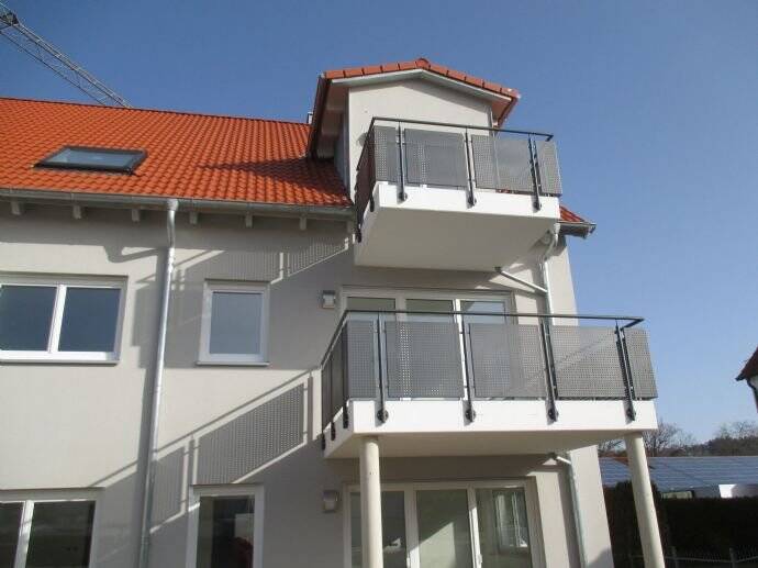 GIS IMMOBILIEN – Gepflegte Wohnung in energiesparender Kfw-50-Bauweise, 85405 Nandlstadt