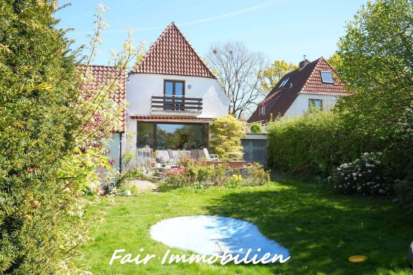HORN– ACHTERDIEK | Neubau oder Sanierung: großes teilbares Grundstück mit Altbestand in ruhiger Lage, 28359 Bremen (Horn Lehe)