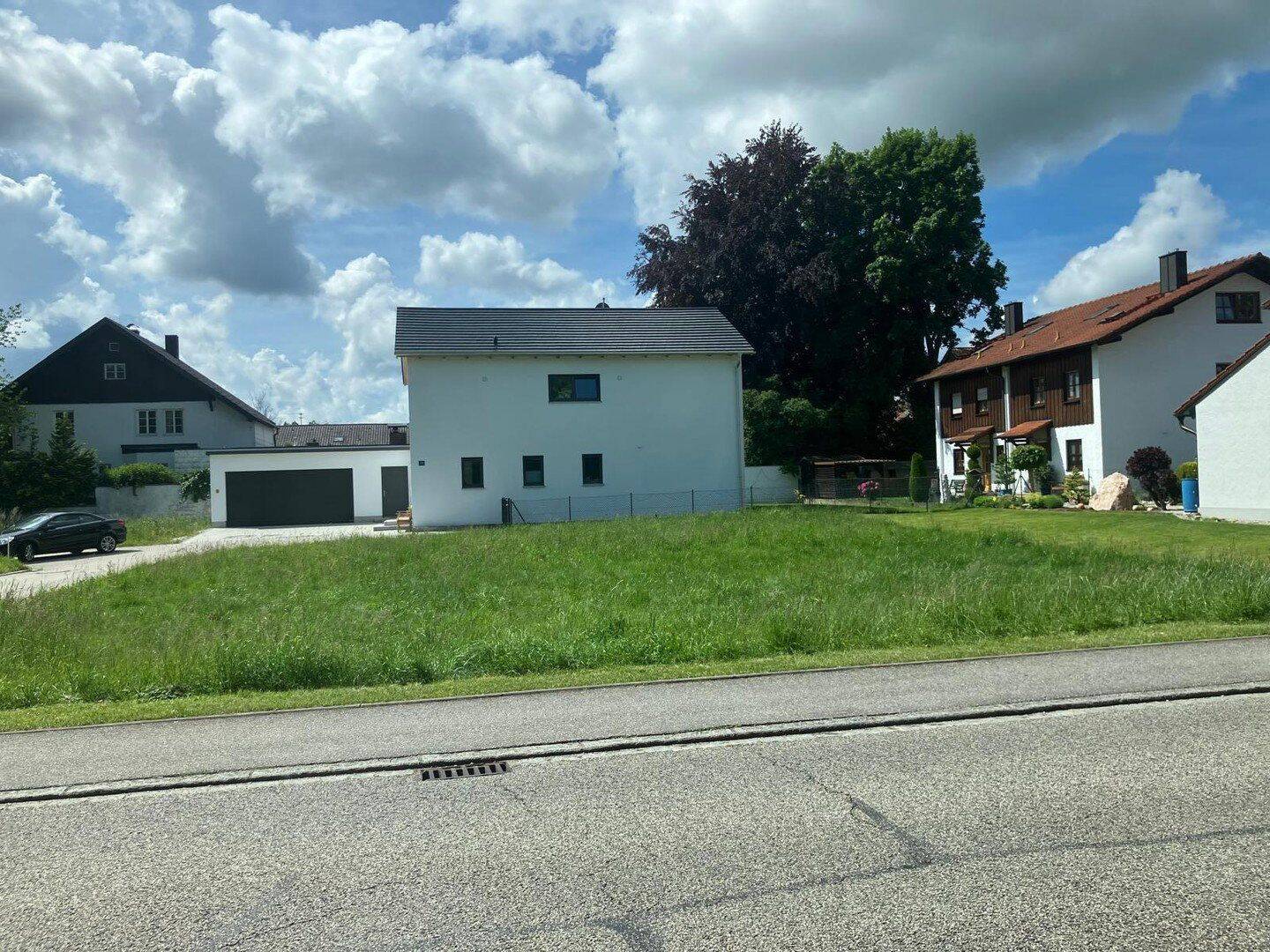 Baugrundstück 650 QM für EFH oder DHH, ohne Bauzwang, provisionsfrei, 84539 Ampfing