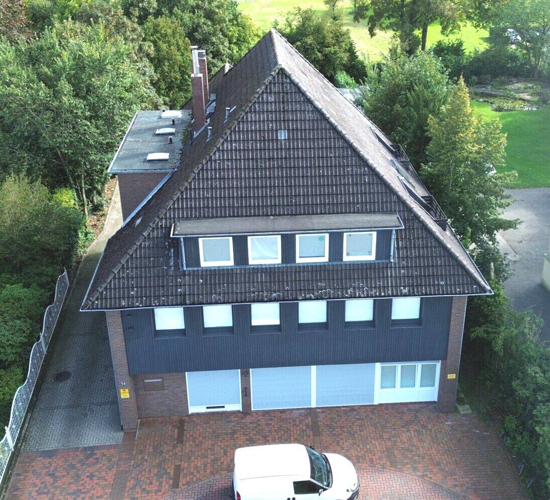 Zetel: Großzügige OG-Wohnung, 26340 Zetel
