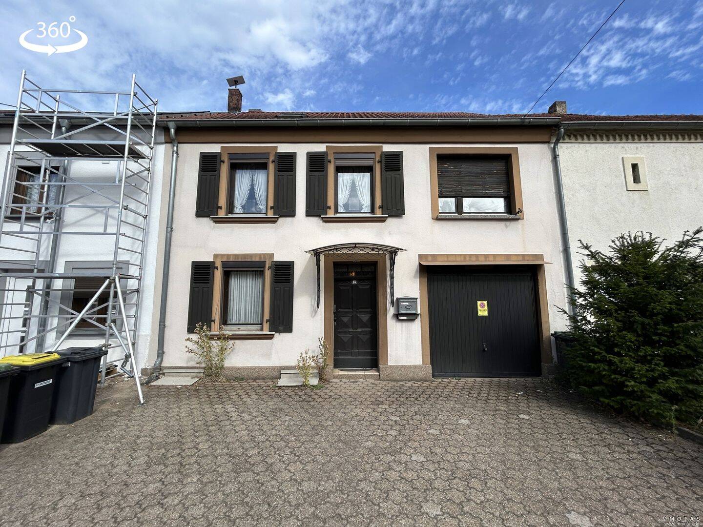 BIETERVERFAHREN – PROVISIONSFREI für Käufer – Einfamilienhaus mit Wintergarten, Garten und Garage, 66663 Merzig