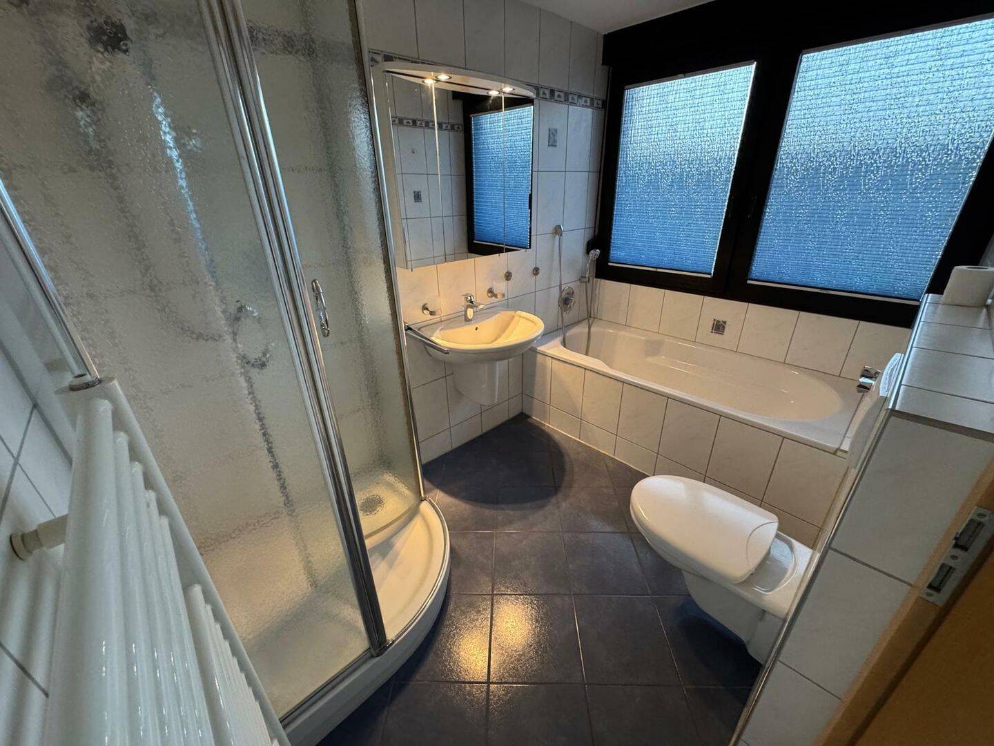 Großzügige 3,5-Zimmer-Eigentumswohnung mit Dachterrasse in Bottrop, 46238 Bottrop (Batenbrock Welheim Welheimer Mark)