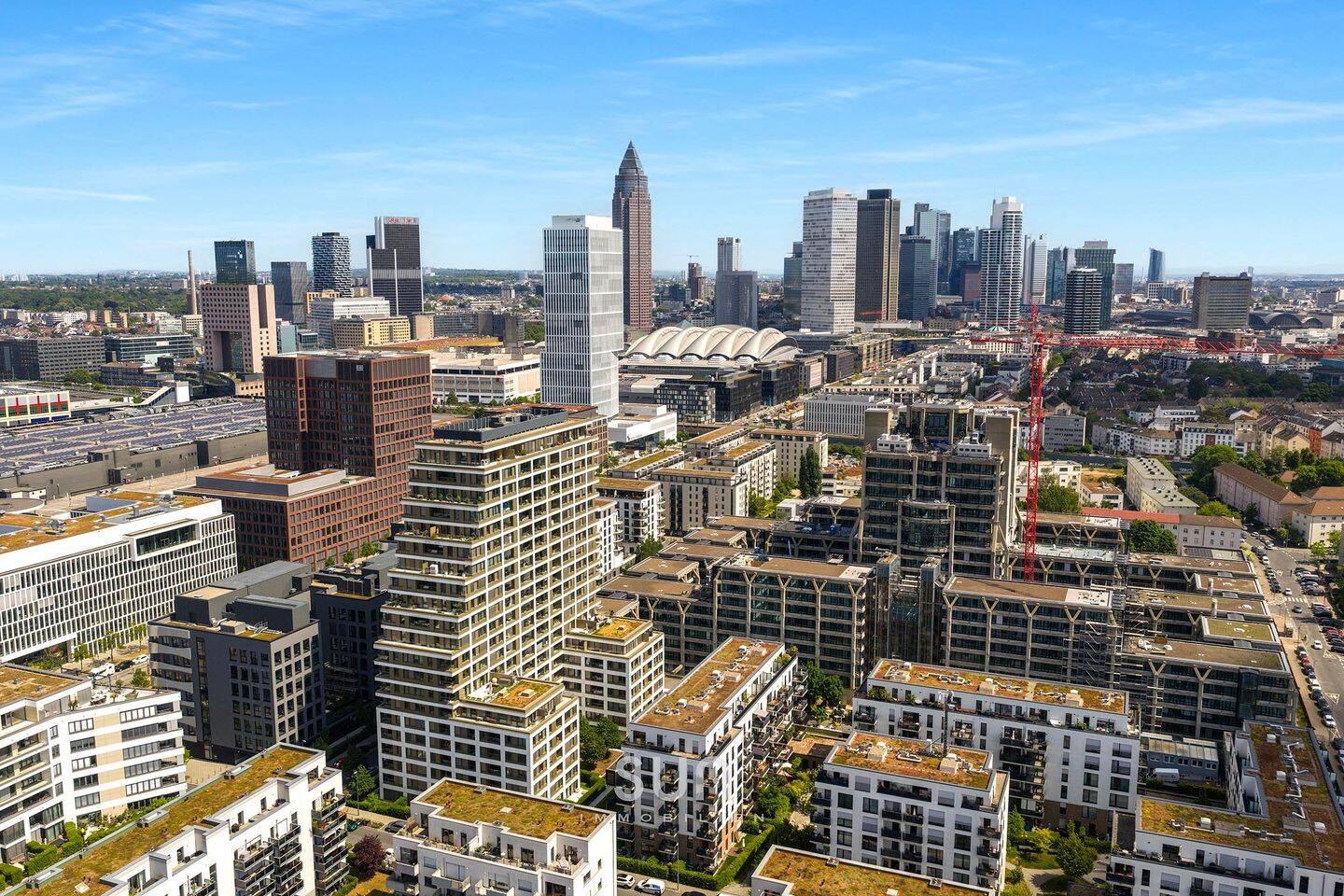 LUXURIÖS & NEUWERTIG – Vollklima, Wallbox, Weitblick, 2 Außenbereiche, hochw. EBK & Einbauschränke, 60326 Frankfurt am Main (Gallus Griesheim)