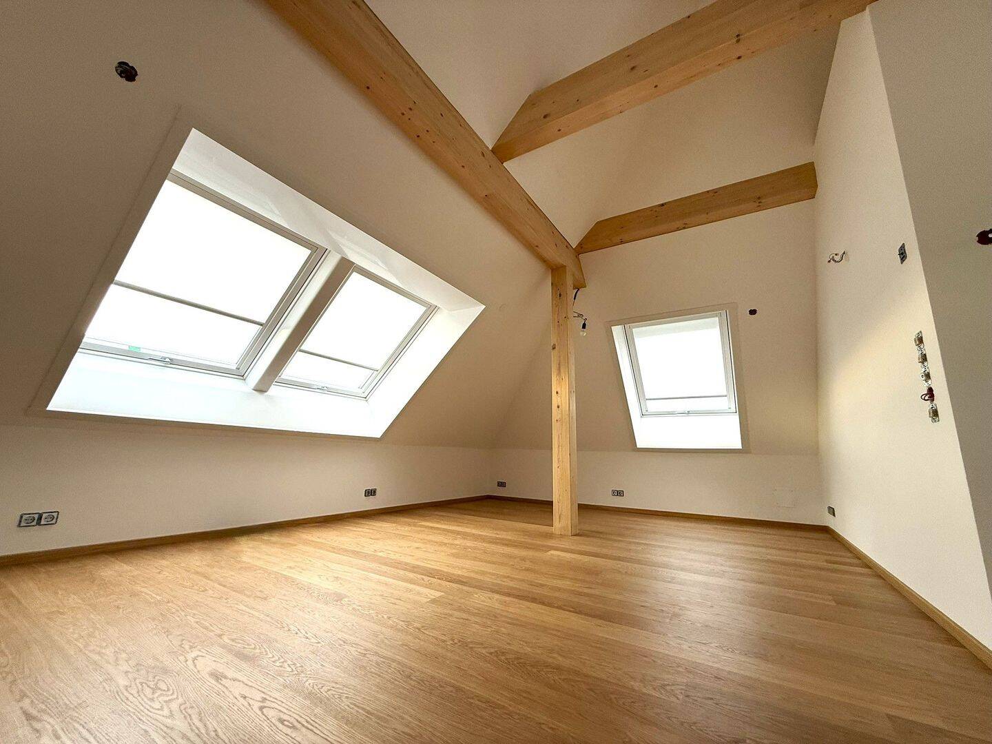 Exklusive Maisonettewohnung mit Galeriegefühl, Designküche und einzigartigem Wohnkomfort, 79774 Albbruck