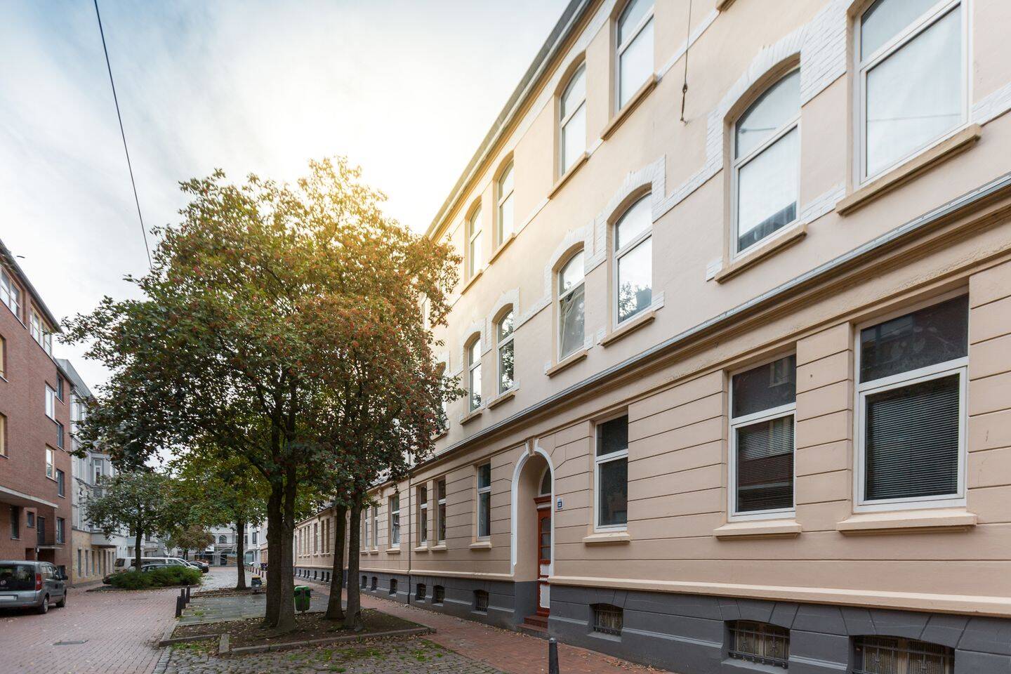Erstbezug! Modernisierte 4-Zimmer-Wohnung mit Balkon und Dusche in Bremerhaven-Lehe!, 27576 Bremerhaven (Lehe Mitte)