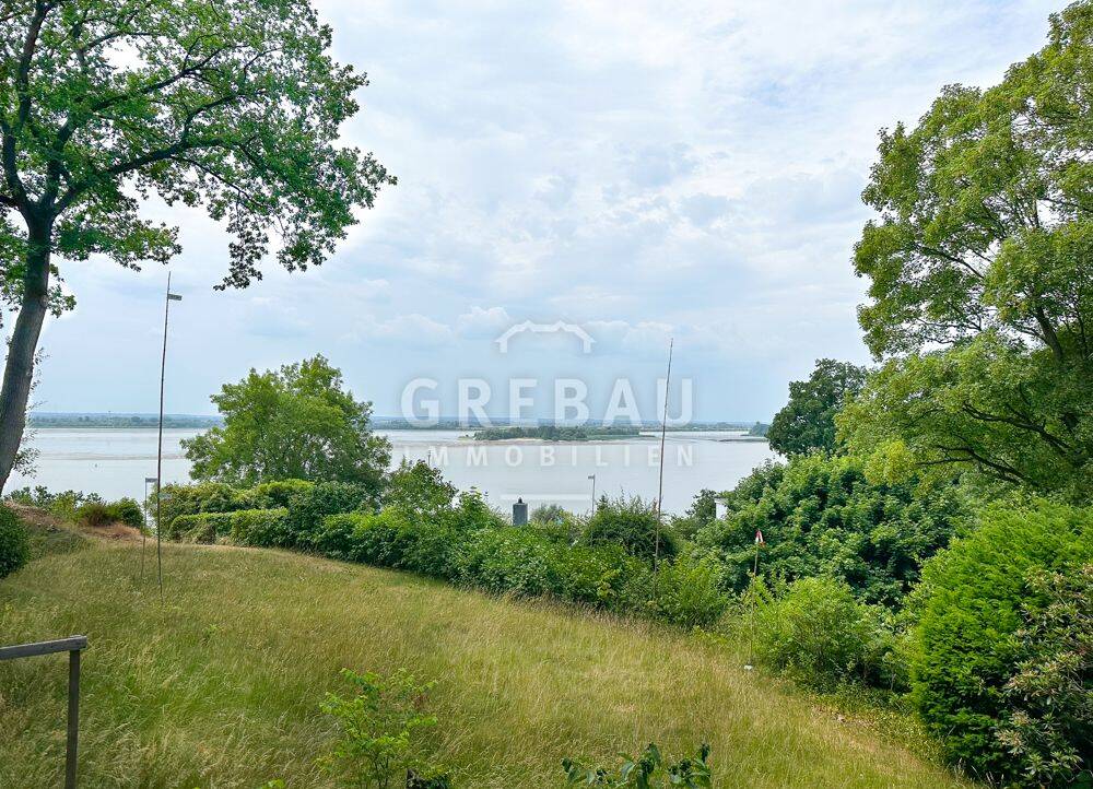 Seltene Gelegenheit mit Top-Elbblick: Baugrundstück in Blankenese/Süllberg (max. 300 m² Wohnfläche), 22587 Hamburg (Altona)