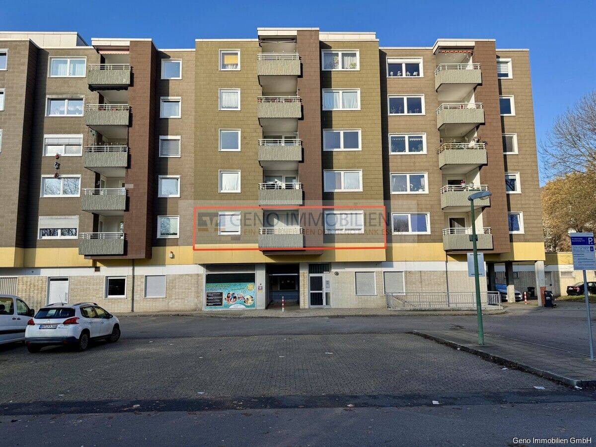 Mach mich schön! Ruhige und grosszügige 3-Raumwohnung in Essen-Horst, 45279 Essen (Freisenbruch Horst)