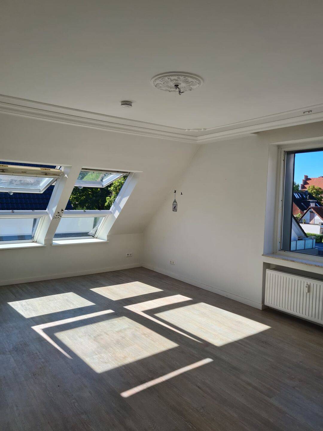 Helle, gepflegte 2-Zimmer-Wohnung mit Südbalkon in Travemünde, 23570 Lübeck (Travemünde)