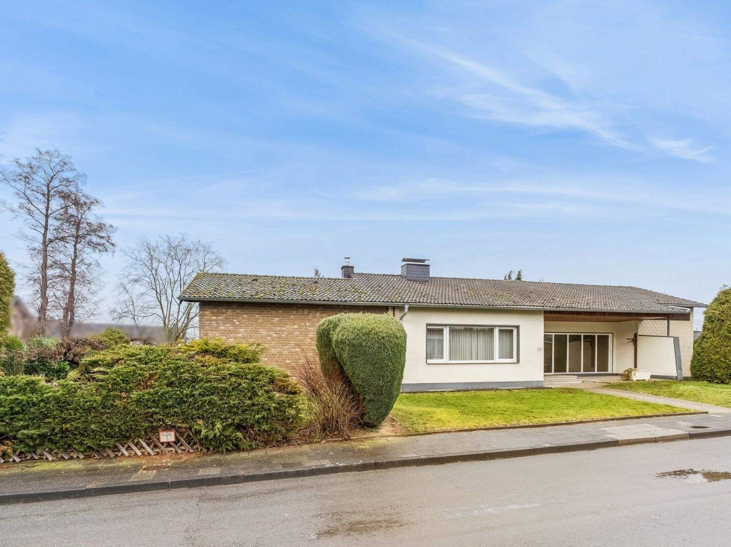 Ihr Bungalow in Merode: Hier müssen Sie sich nicht zwischen Ruhe und guter Anbindung entscheiden, 52379 Langerwehe