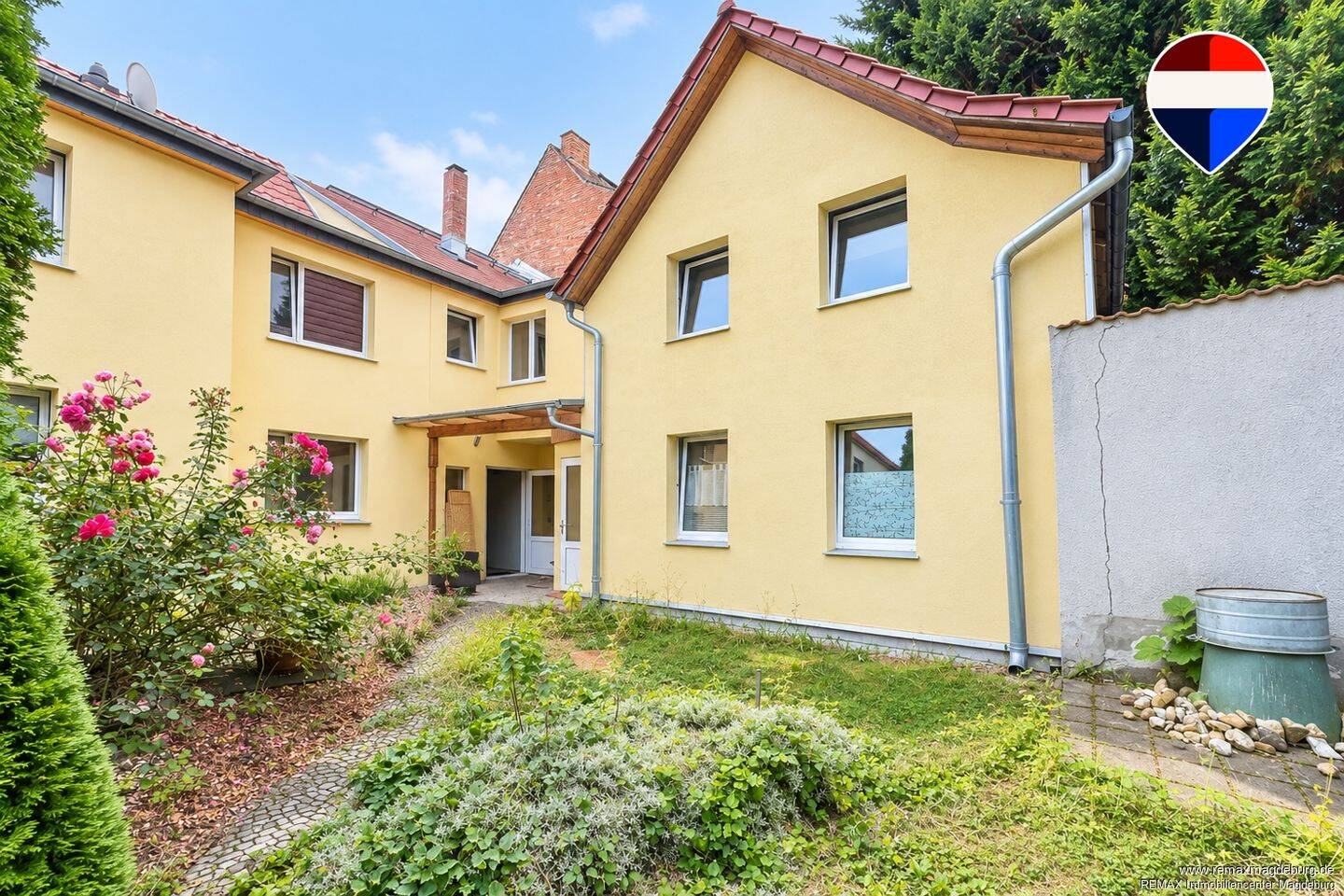 Sofort bezugsfrei: Gemütliche Erdgeschosswohnung mit Hof und Terrasse, 39218 Schönebeck (Elbe)