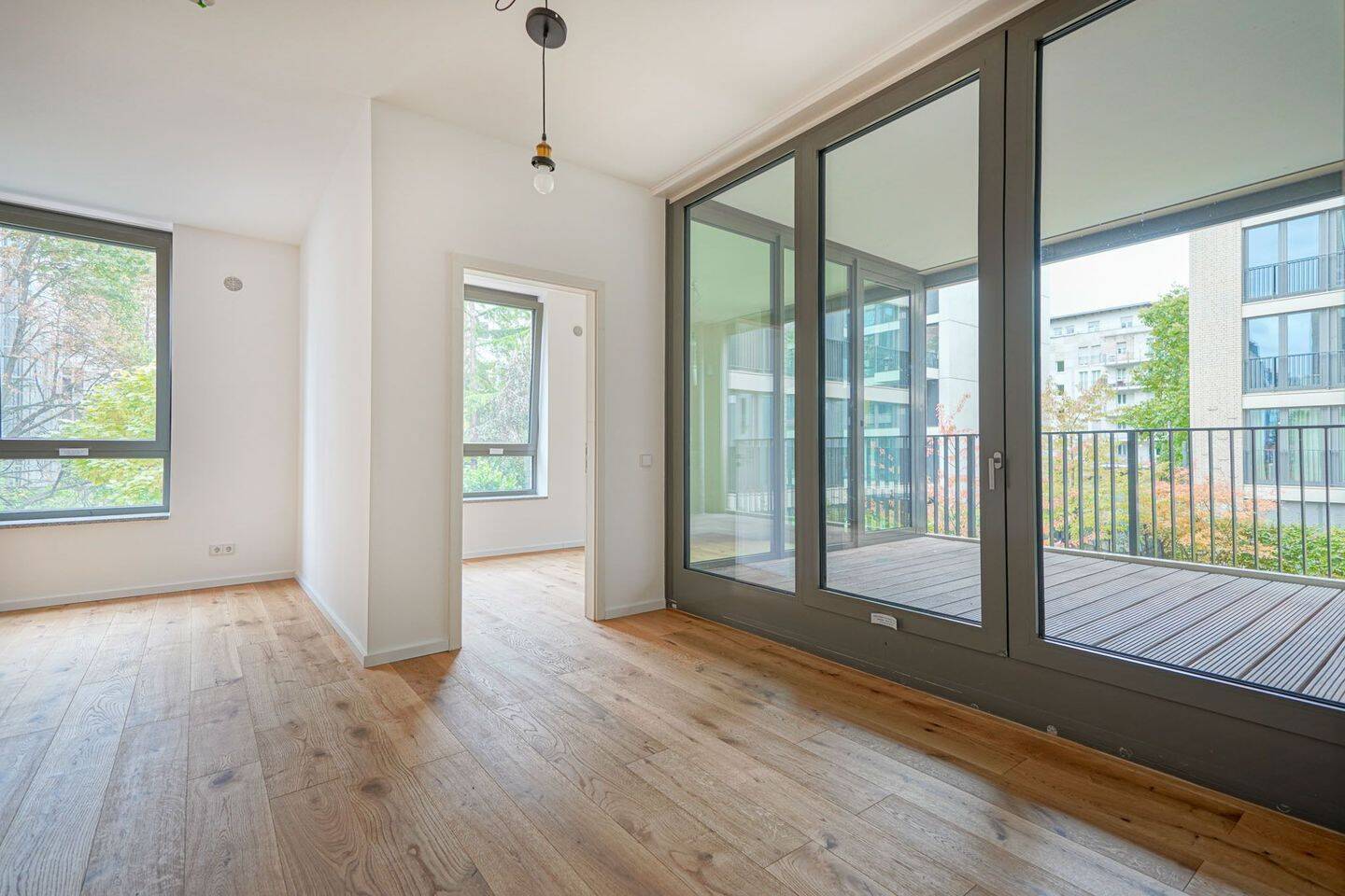 Moderner Erstbezug mit Balkon – 2-Zimmer-Neubauwohnung mit Aufzug, 14169 Berlin (Steglitz-Zehlendorf Dahlem Lichterfelde Zehlendorf)