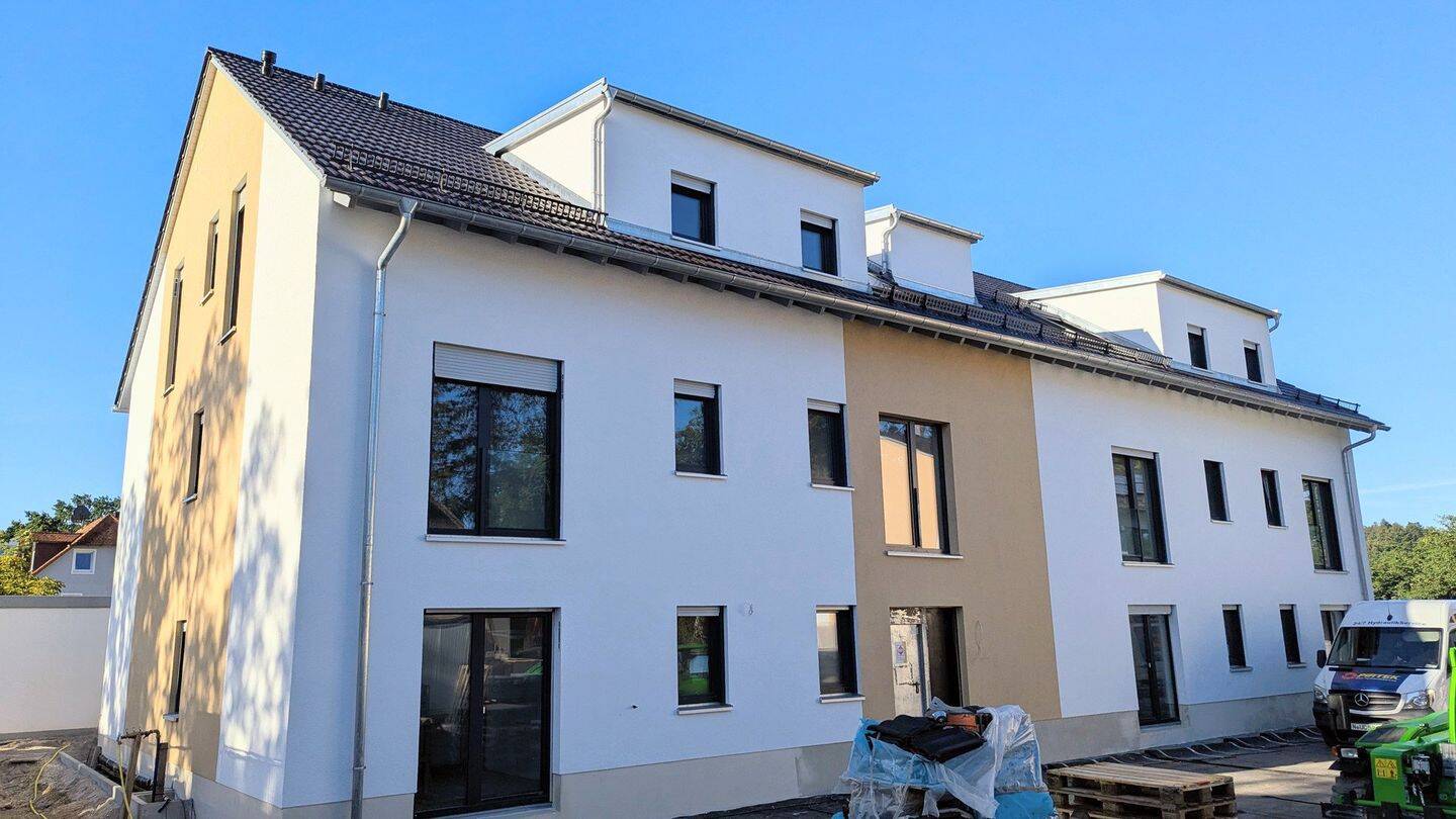 4-ZW im EG Neubau Erstbezug mit Terrasse + Garten, Einbauküche, TG-Stellplatz mit Wallbox, 91154 Roth