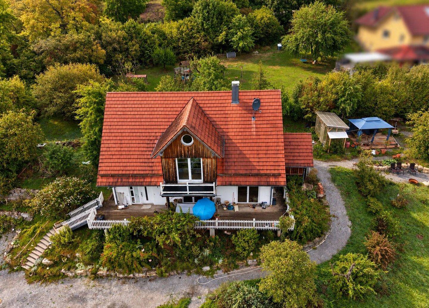Naturnahes Wohnen auf ca. 3.600 m² – großzügiges Wohnhaus mit zwei Wohnebenen, PV & Selbstversorgerpotenzial, 74426 Bühlerzell