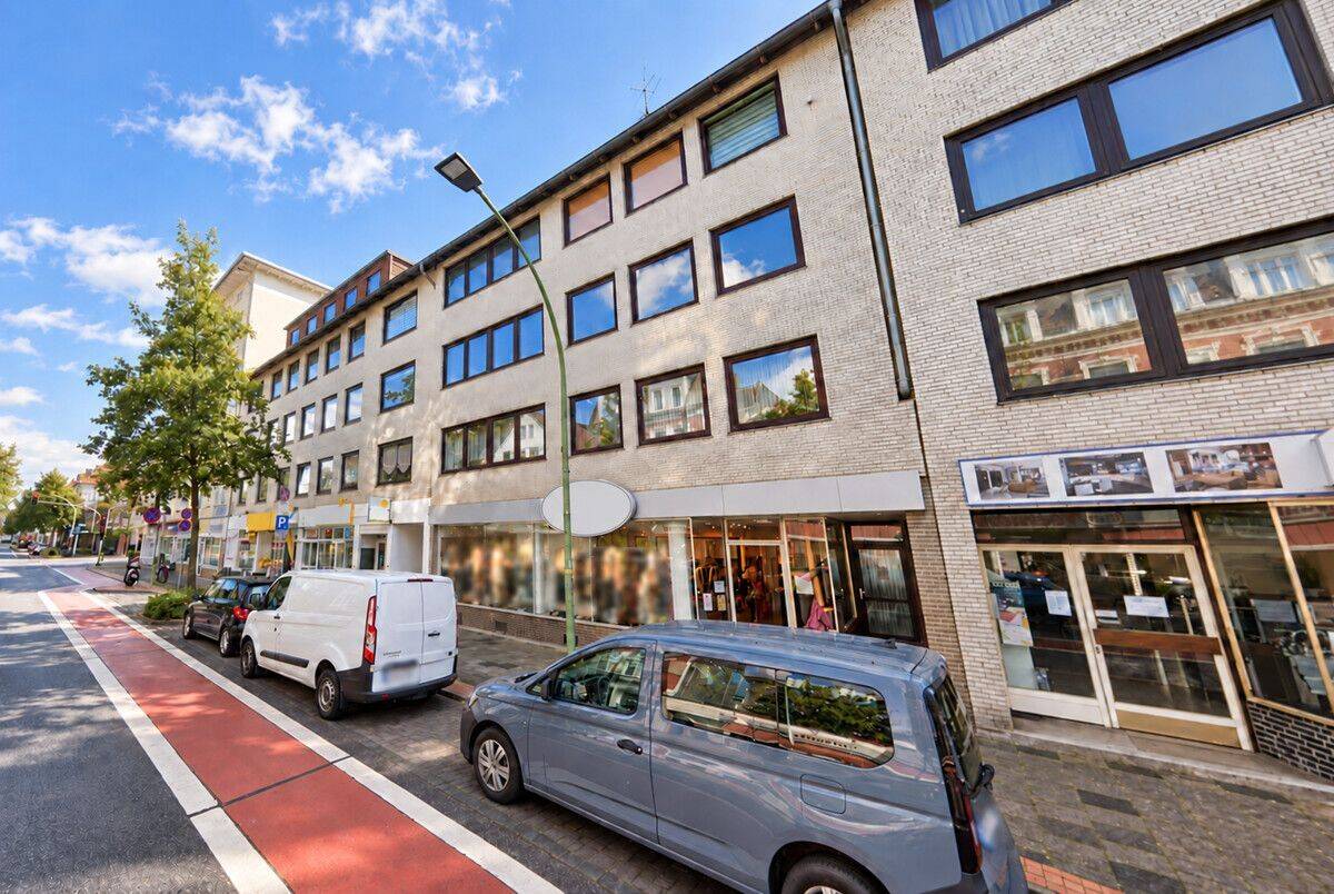 Viel Raum für Ihre Ideen – 4-Zimmer-Wohnung mit Balkon in Geestemünde, 27570 Bremerhaven (Geestemünde)