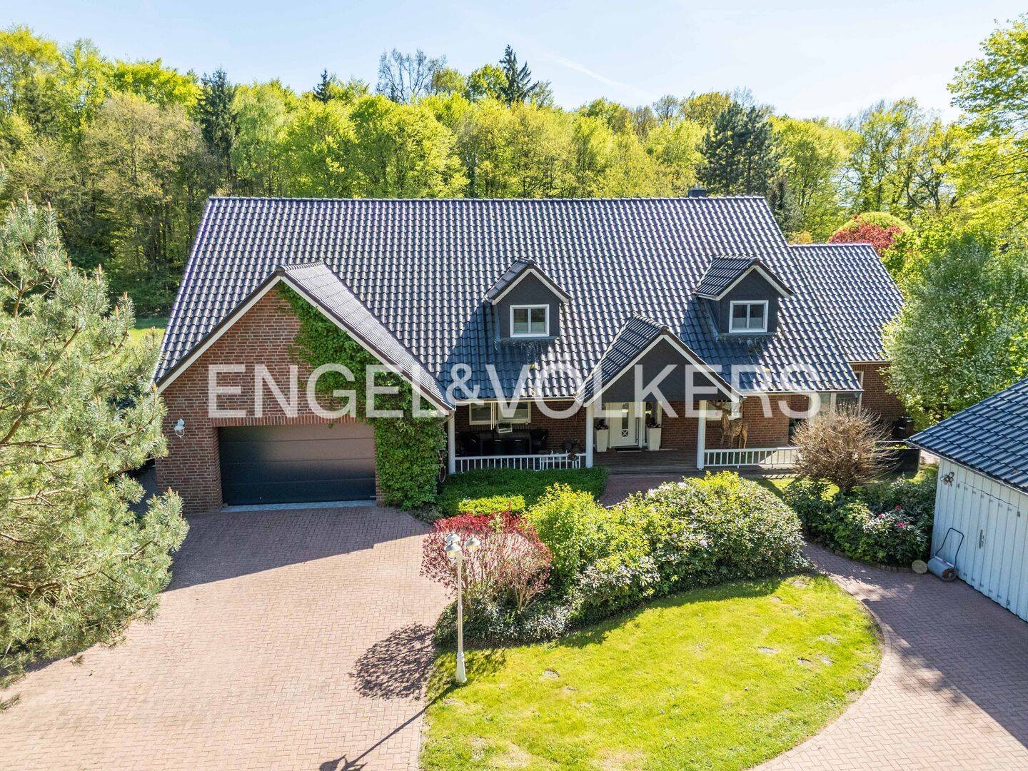 Exklusives Einfamilienhaus in idyllischer Privatlage, 27386 Kirchwalsede