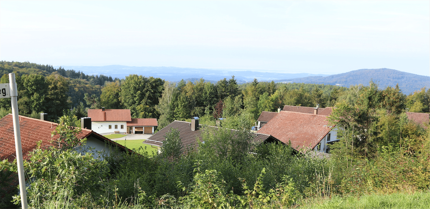 Bauplatz der Extraklasse – mit Blick auf den Wilden Kaiser und genehmigten Bauplänen, 94169 Thurmansbang