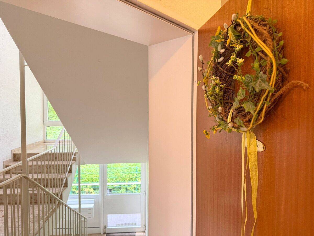 Hell, großzügig, gut geschnitten – 3 Zimmer mit sonnigem Balkon im Elmshorner Süden, 25336 Elmshorn