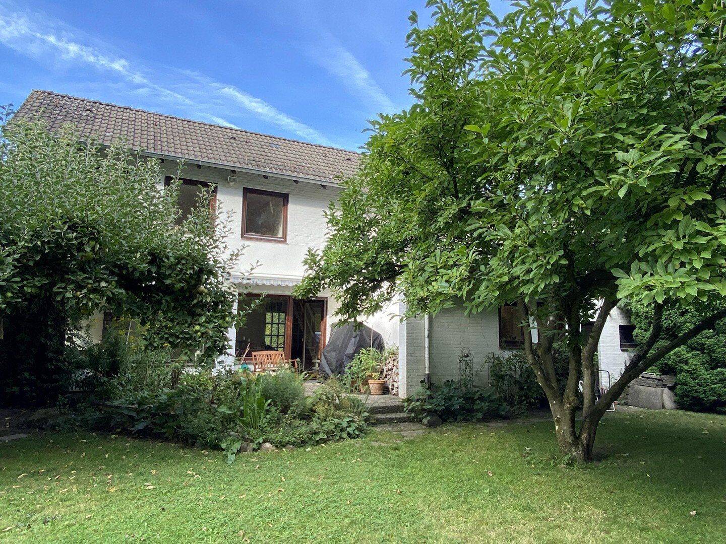 Oase in der Stadt – Einfamilienhaus mit Parkblick, 24119 Kronshagen