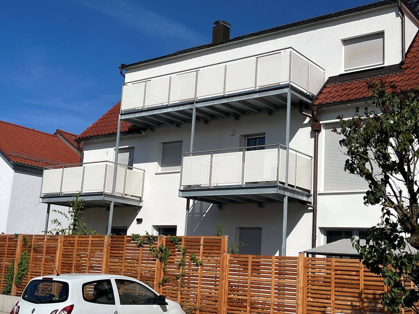 ++FERTIG!!++ Energ. TOP sanierte Wohnungen in einem 5-Familienhaus im Herzen von Denkendorf!, 73770 Denkendorf