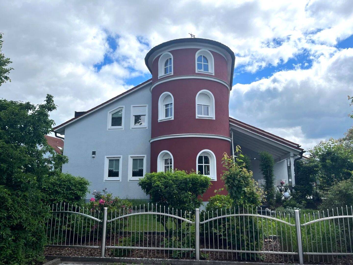 Architektenhaus mit Großzügigkeit in ruhiger Lage, 91315 Höchstadt a.d. Aisch