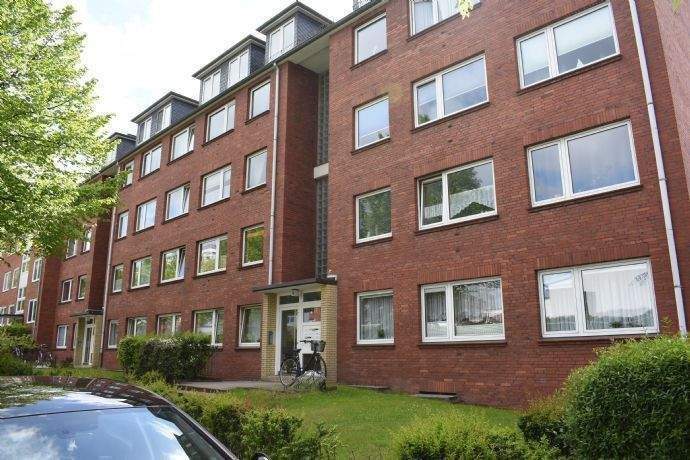 Wandsbek: 3- Zimmer-Dachgeschoßwohnung, 22041 Hamburg (Wandsbek Marienthal Tonndorf)