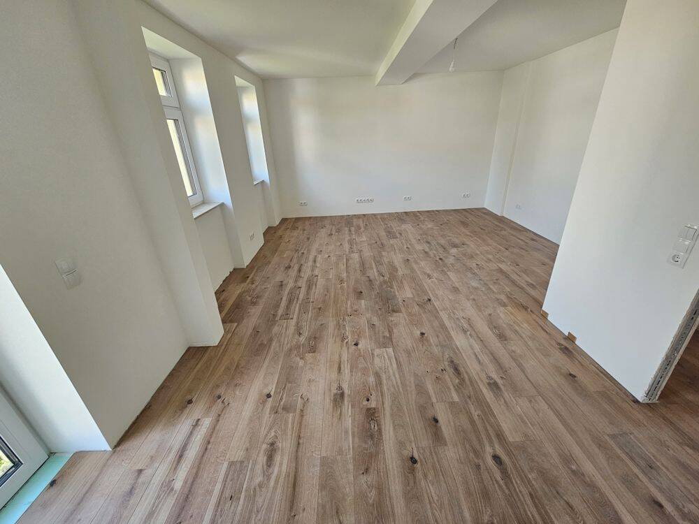 Großzügige 4-Zimmerwohnung mit 2 Balkonen, Tageslichtbad, Abstellraum und effizientem Grundriss, 39124 Magdeburg (Neue Neustadt)