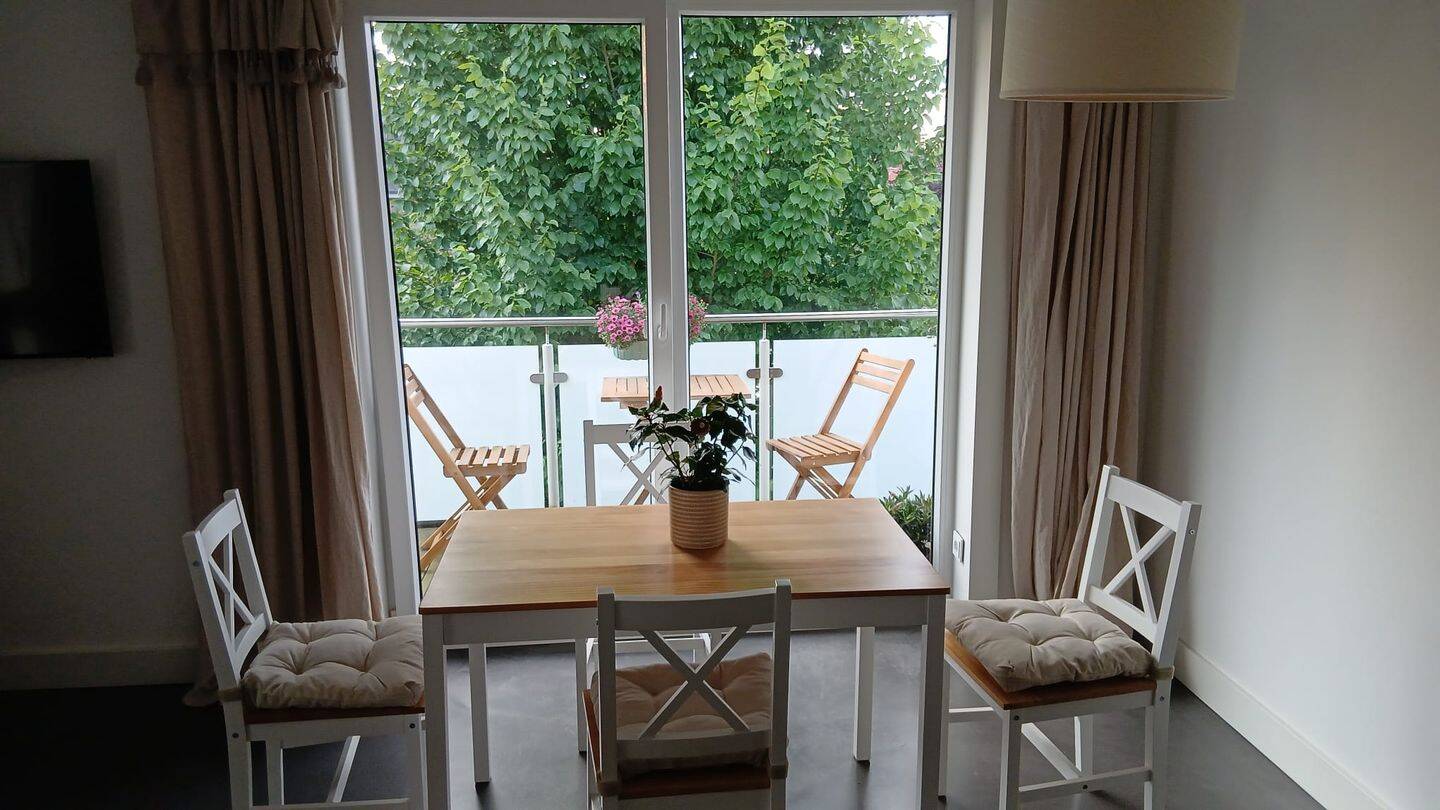gemütliche Wohnung in Strandnähe mit Balkon&Stellplatz, 17449 Trassenheide