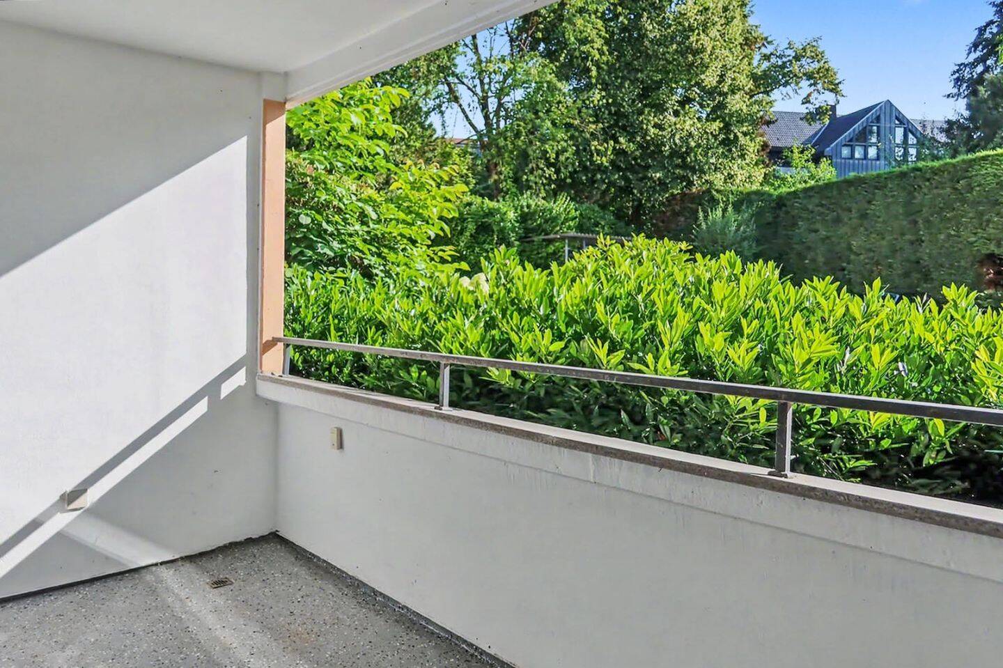 Mönchengladbach – helle 2-Zimmer-Wohnung mit Balkon in zentraler Wohnlage, 41239 Mönchengladbach