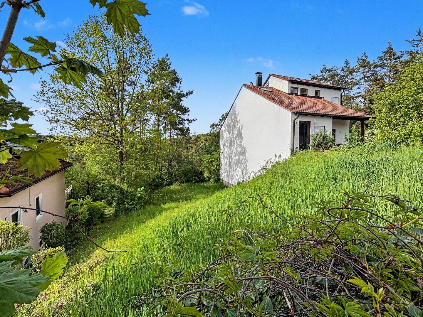 Baugrund in Oberdürrbach, direkt über dem Dürrbachtal, 97080 Würzburg (Altstadt Dürrbachau Grombühl Oberdürrbach Unterdürrbach)