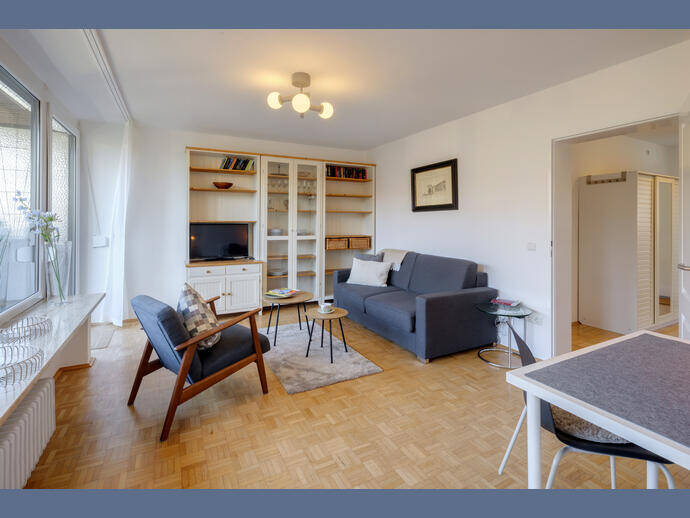 Möbliert: Sehr schöne möblierte Wohnung in Maxvorstadt, 80799 München (Maxvorstadt Schwabing-Freimann Schwabing-West)