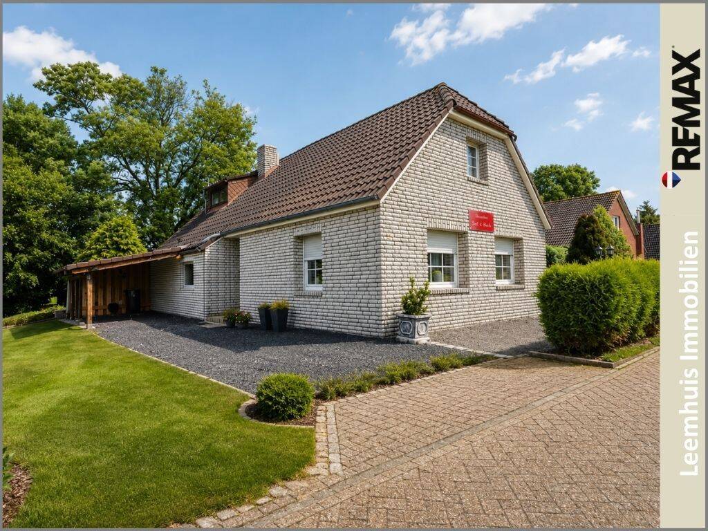 *zusätzlicher Bauplatz 597 qm * zwei Wohneinheiten möglich * top Lage * Weitblick * Dachterrasse, 26831 Bunde