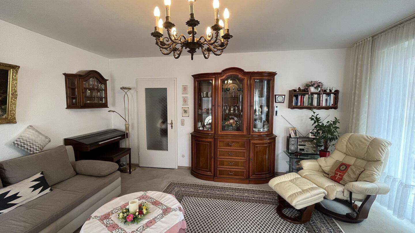 Charmante 2-Zimmer-Wohnung plus 2 Zimmer Souterrain Wohnung im Herzen von Bad Pyrmont!, 31812 Bad Pyrmont
