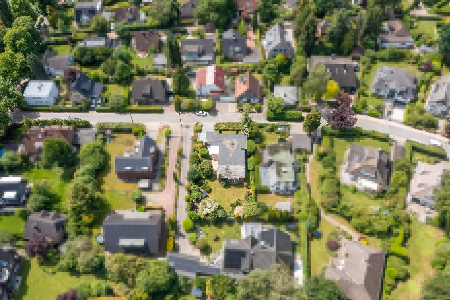 Ein ganz besonderer Ort – das Grundstück für Ihr neues Zuhause!, 22391 Hamburg (Wandsbek)