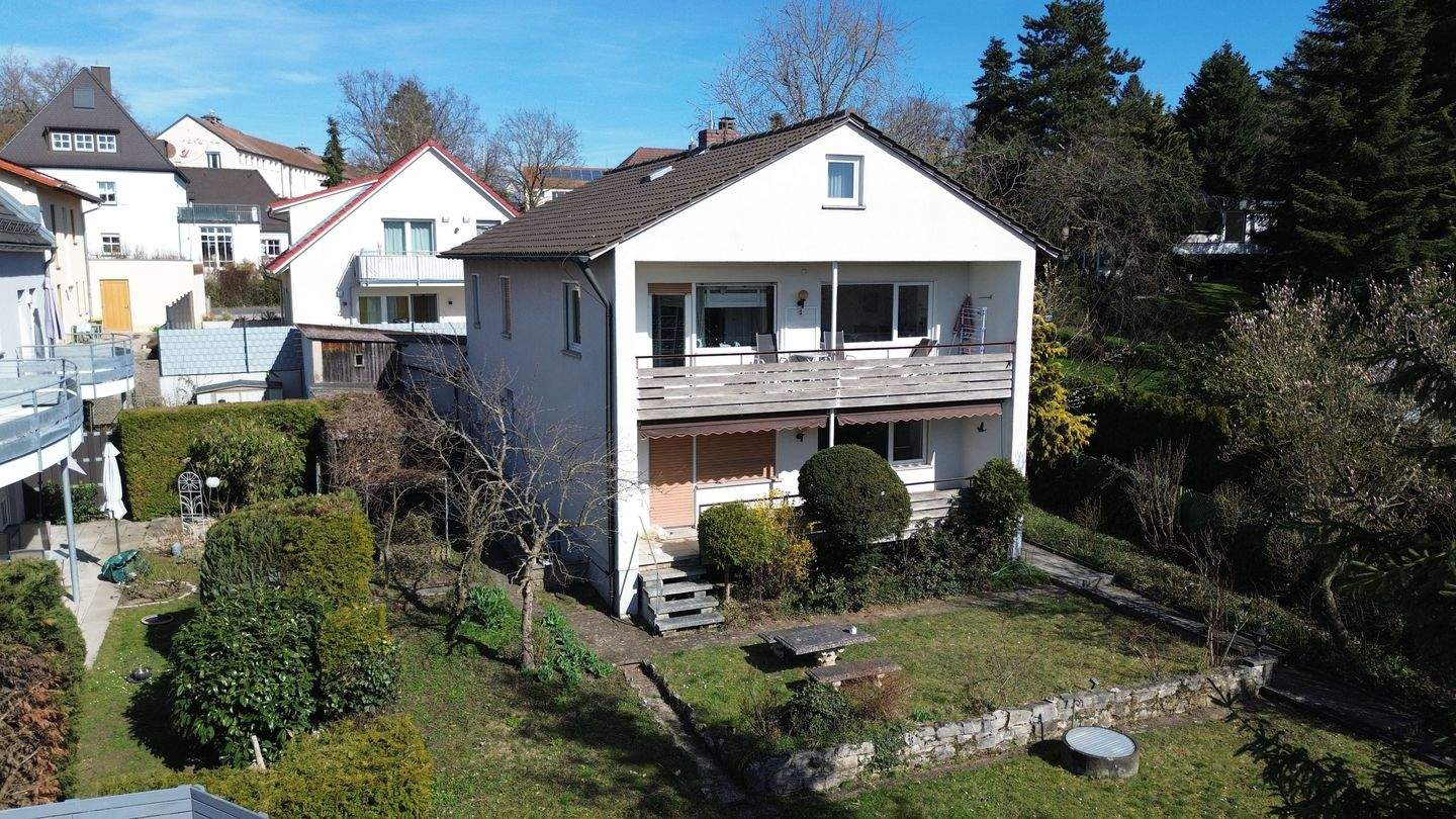 Einfamilienhaus mit Garage  in zentraler Lage von Herzogenaurach, 91074 Herzogenaurach