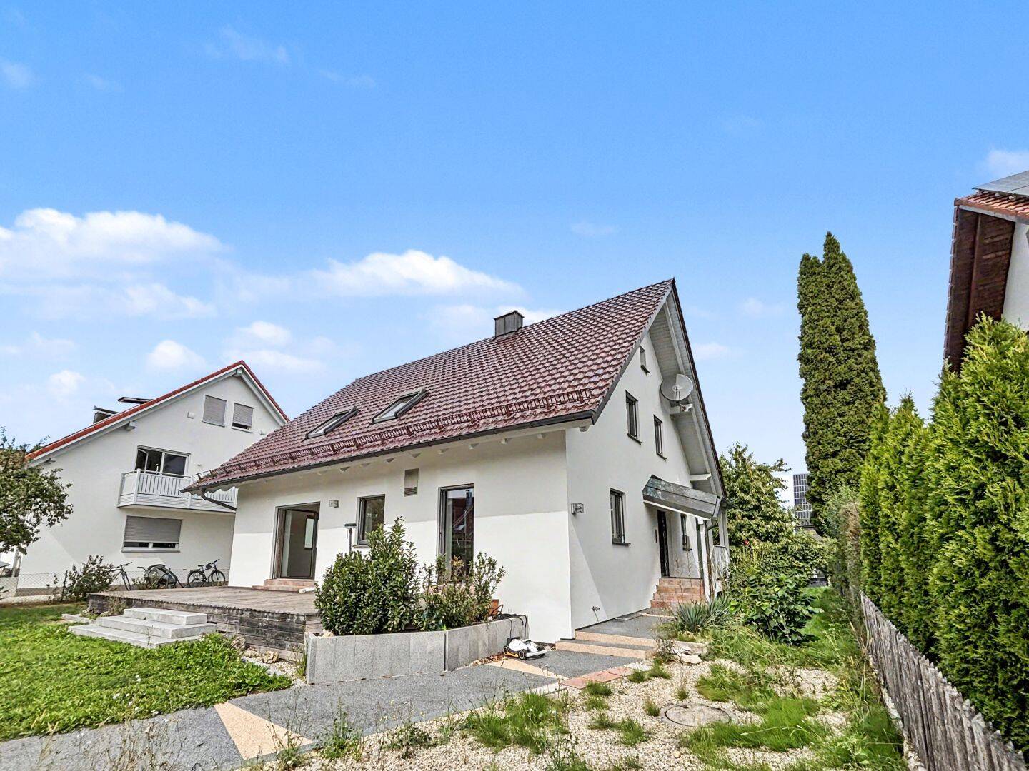 Ideal für eine Familie und frei für den Einzug: großzügiges Einfamilienhaus in Kranzberg, 85402 Kranzberg