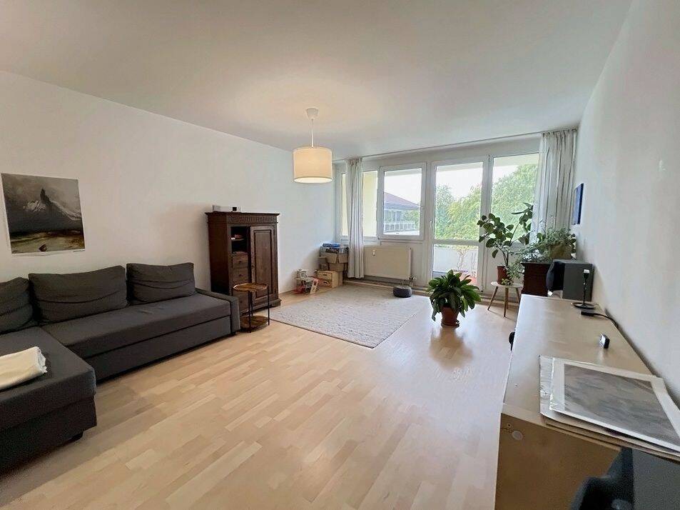 Geräumige 2-Zimmer Wohnung mit Balkon im ruhigen Nürnberg-Rehhof, 90482 Nürnberg (Freiland Laufamholz Mögeldorf Rehhof Unterbürg)