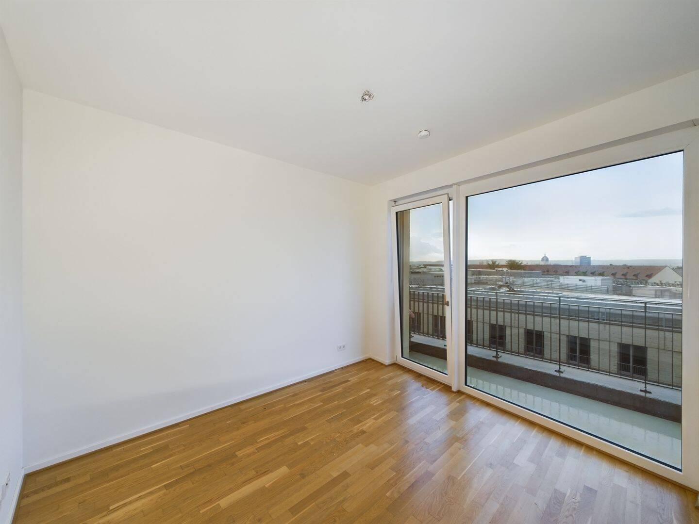 Helle 3-Zimmer-Maisonette im Altstadtkern – nahe Zwinger, Postplatz & Residenzschloss | MaryAnn, 1067 Dresden (Friedrichstadt Innere Altstadt Wilsdruffer Vorstadt/Seevorstadt-West)