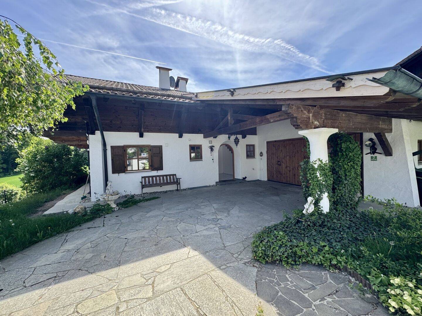 Exklusive Landhausvilla mit neuer Heizungsanlage, 94505 Bernried