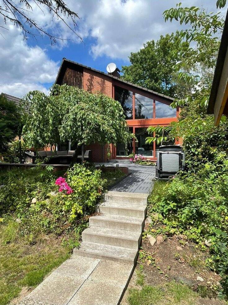 Charmantes Architektenhaus mit weiteren Entwicklungspotential in ruhiger Lage zwischen Billstedt und Oststeinbek, 22117 Hamburg (Mitte Billstedt)