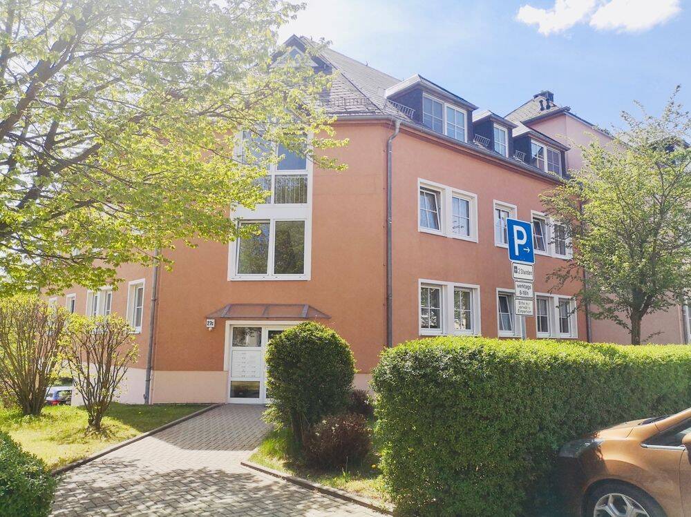 moderne 1- Zimmerwohnung in einer guten Wohnlage, mit gut erhaltener EBK), 9212 Limbach-Oberfrohna