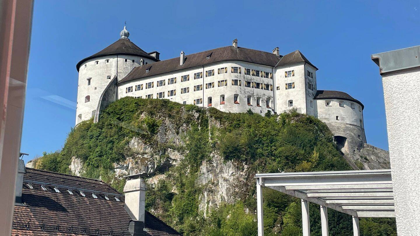 Zentrale 2-Zimmer-Wohnung in Kufstein mit Garagenstellplatz und spektakulärem Festungsblick., 83080 Oberaudorf