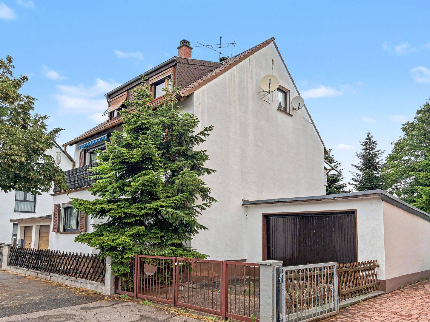 Mannheim: Toll geschnittene 2-Zimmer-Etagenwohnung mit Gartenanteil, 68305 Mannheim (Gartenstadt Luzenberg Waldhof)