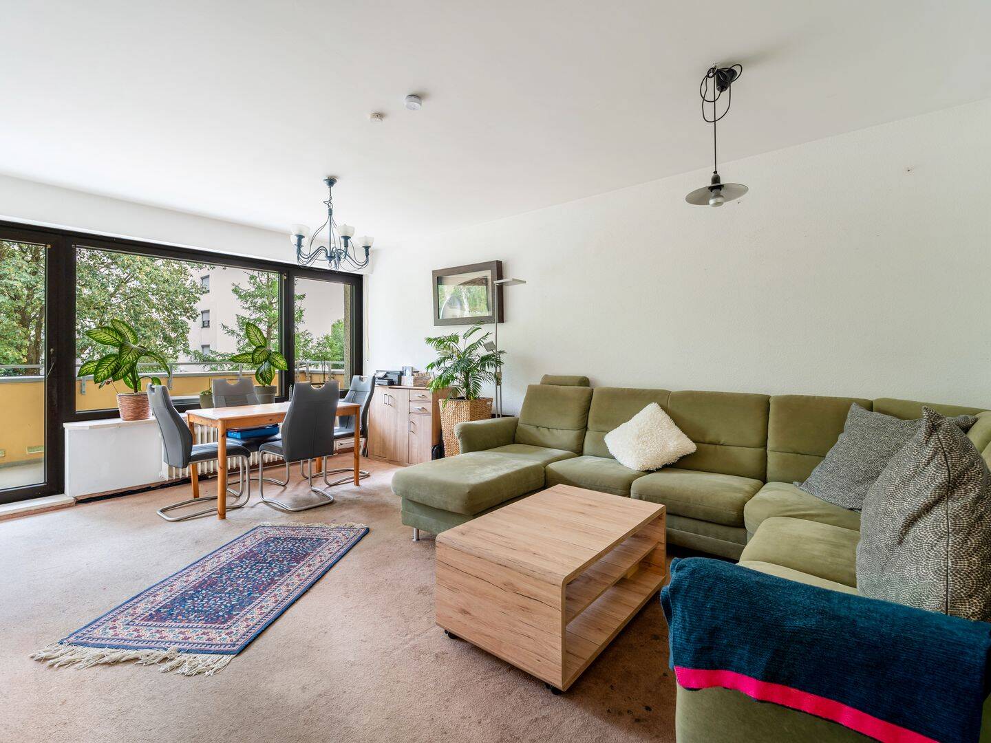Großzügige 4-Zimmer-Wohnung mit 3 Schlafzimmern & 2 Balkonen – perfekt für Familien, 82110 Germering