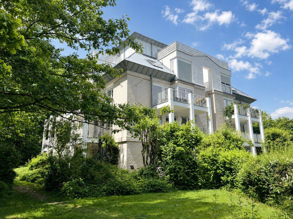 Bezugsfreie attraktiv geschnittene 2 Zimmer Wohnung in Godesberger Halbhöhenlage!, 53177 Bonn