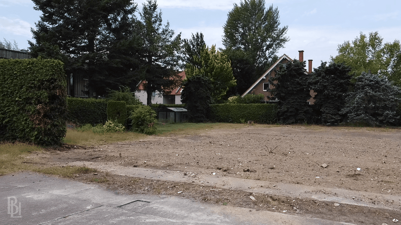 Baugrundstück in Neu Fahrland ca. 660m² mit 16,30m Straßenfront, 14476 Potsdam