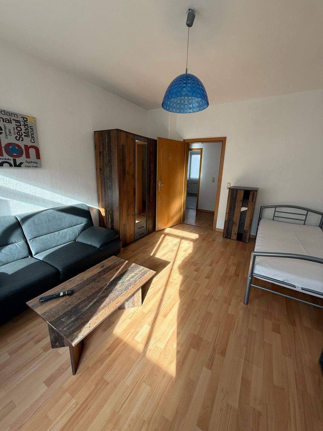 Moderne 2-Zimmer-Wohnung in Gera, Pforten, 7546 Gera