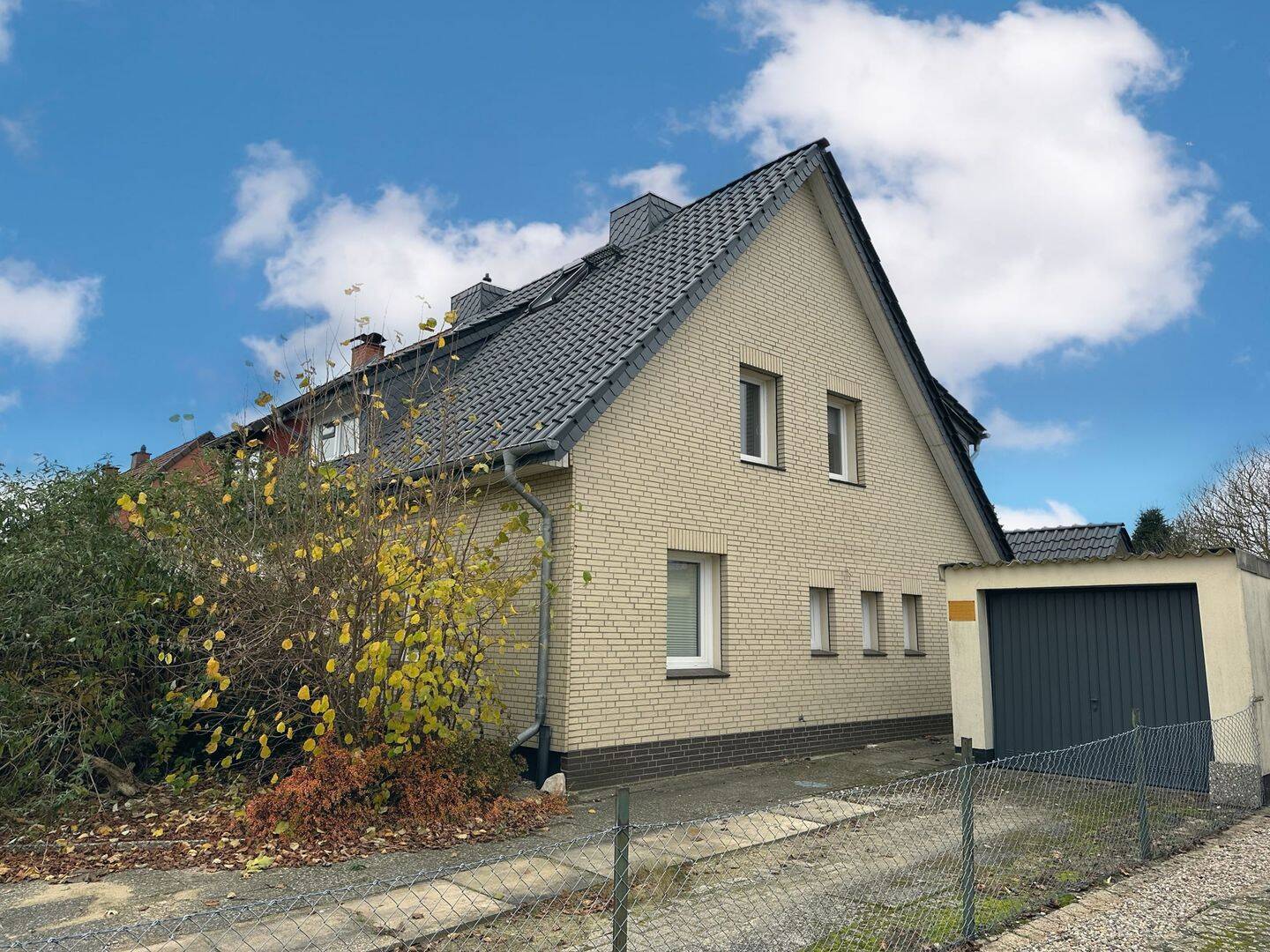 Im Grünen wohnen und doch Stadt nah! (JS-1020-320), 29229 Celle