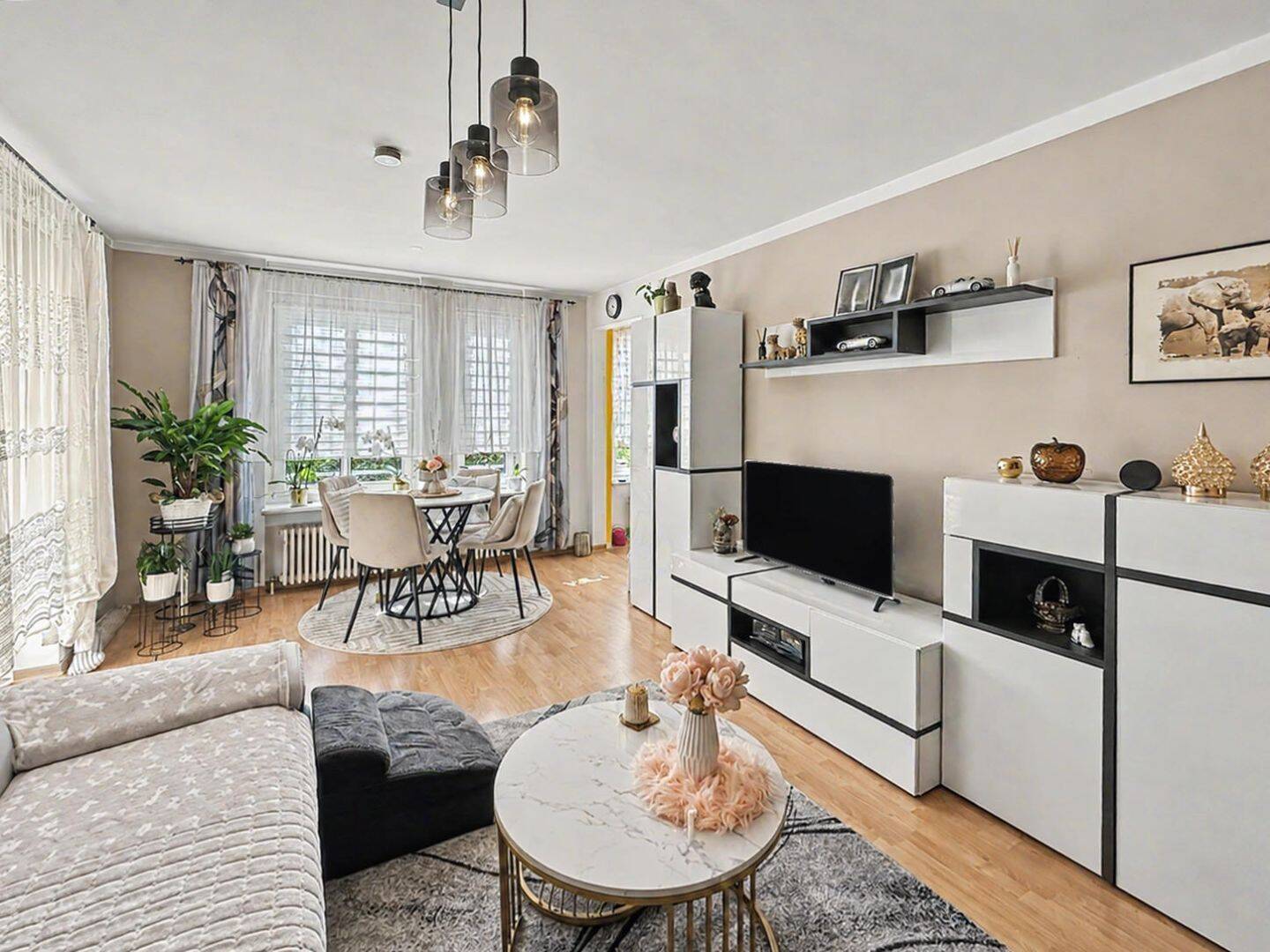 Sonnige 2-Zimmer-Wohnung mit Westbalkon und Tiefgaragenbox in Schönefeld, 12529 Schönefeld